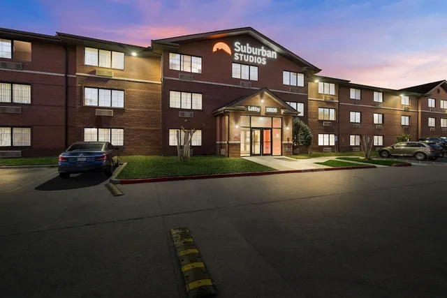 Suburban Studios Houston North I-45