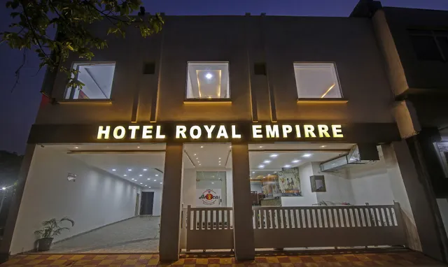 Hotel Royal Empirre Near PEC-PGI-PU Chandigarh
