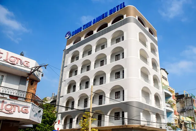 Sông Tiền Annex Hotel