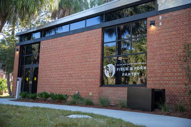 Alan and Cathy Hitchcock Field & Fork Pantry