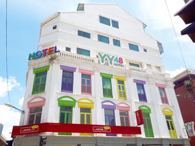 YY48 Hotel