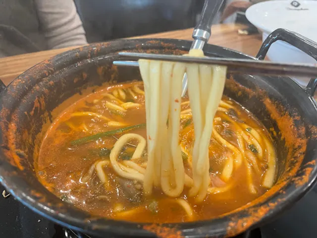 등촌샤브칼국수 인천연수점