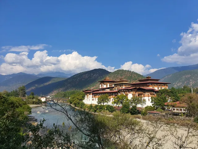 Changyuel Loongsilgang Tashijong