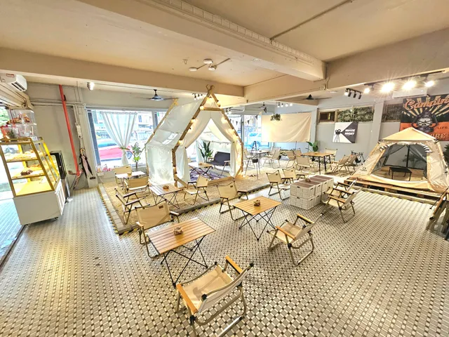 Healers' Cafe Saradise