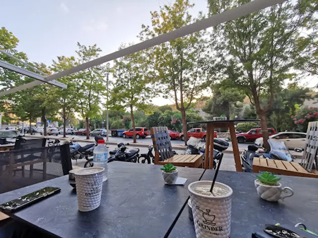 Grinder Espresso Room