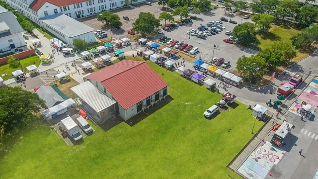 Kenwood Sunday Market St. Pete