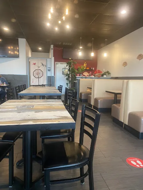 YuFeng Asian Cuisine