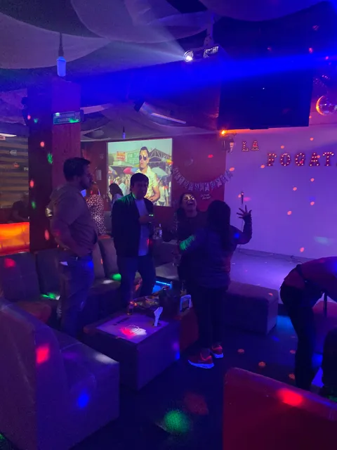 La Fogata Karaoke & Snak