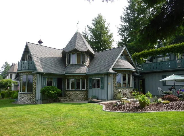 Bird's-Eye View Bed and Breakfast