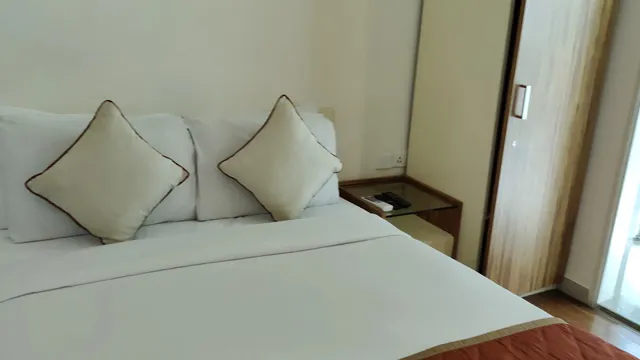 Crest Executive Suites