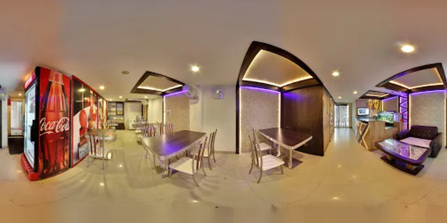 Jackpot Restaurant and bar