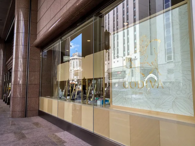 GODIVA Mitsukoshi Matsuyama Store