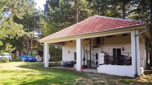 Kuća za odmor "Crni bor"