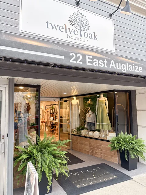 Twelve Oak Boutique- Women’s Clothing, Accessories and Gifts