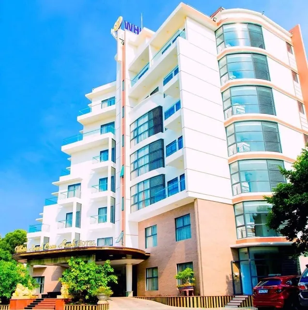 Cam Ranh White Sand Hotel