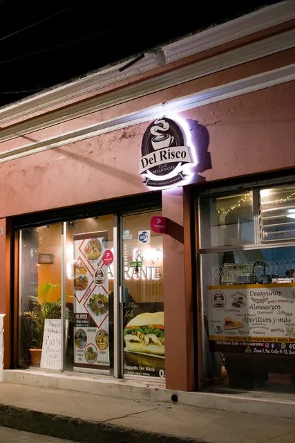 Del Risco café Restaurante
