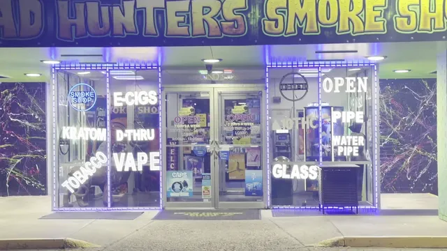 Head Hunters Smoke & Vape Shop