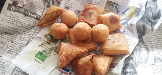 Surendranagar Snacks