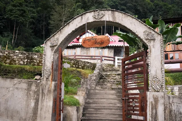 LungZhong Retreat Silkroute | Affordable & Best Hotel in silk route