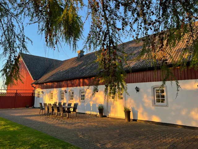 Lillehem Gårdshotell