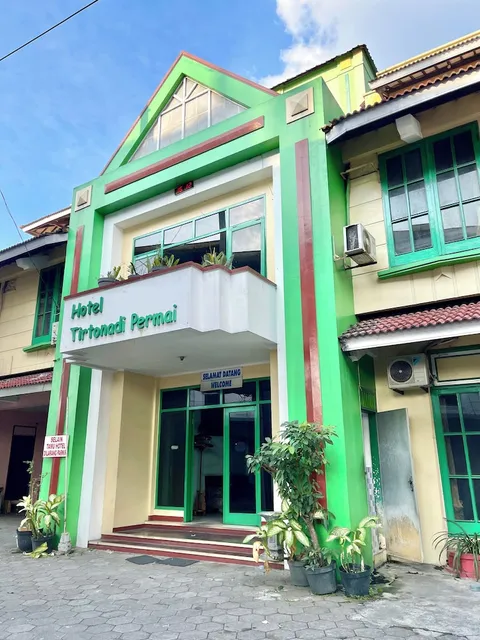 Hotel Tirtonadi Permai