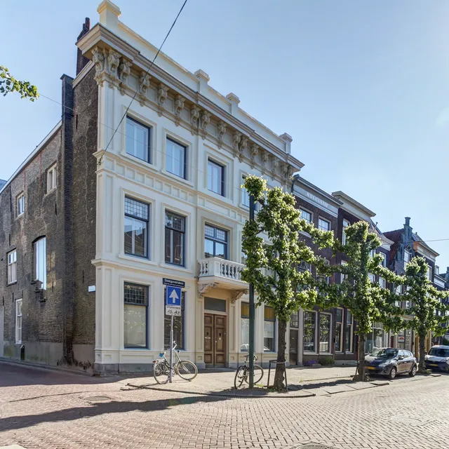 Stadshotel Steegoversloot