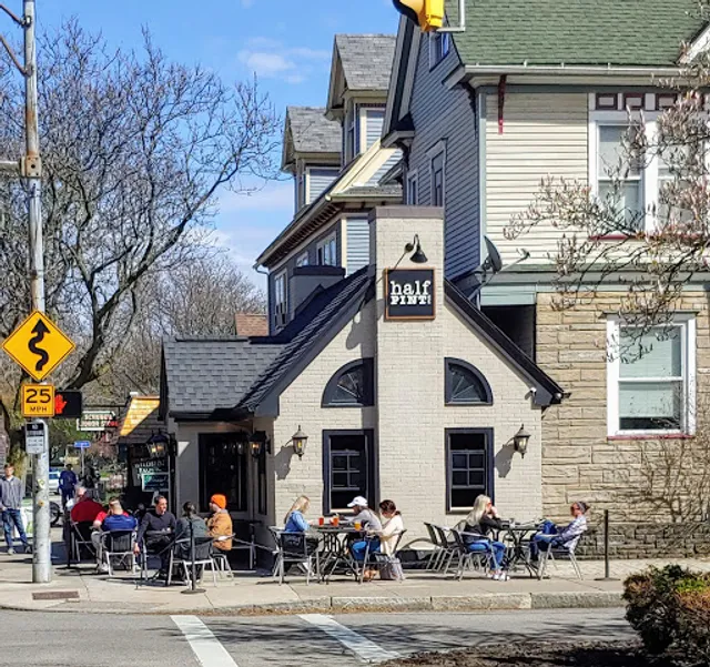 Half Pint Pub
