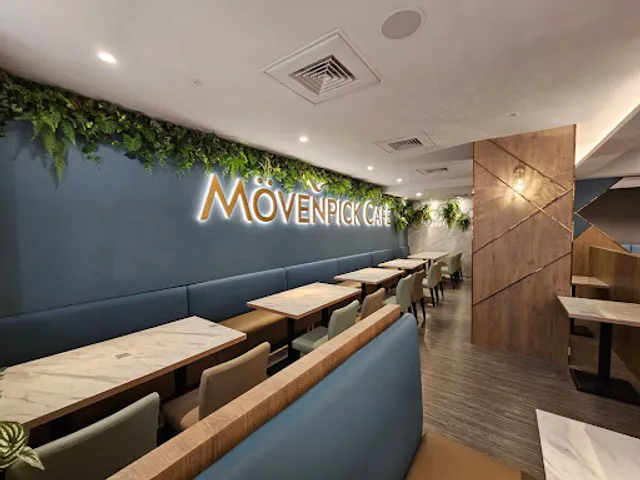 Mövenpick Café-莫凡彼台中廣三SOGO店