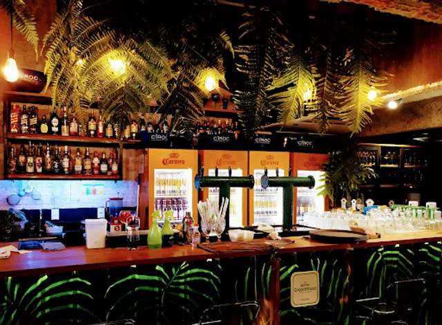 Green House Resto Bar