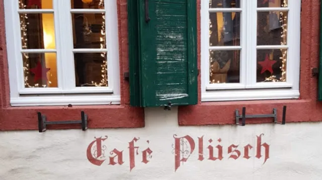 Cafe Plüsch Monreal