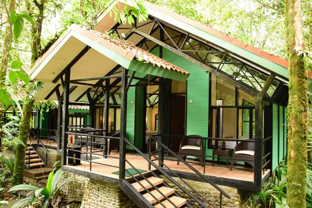 Tapirus Lodge