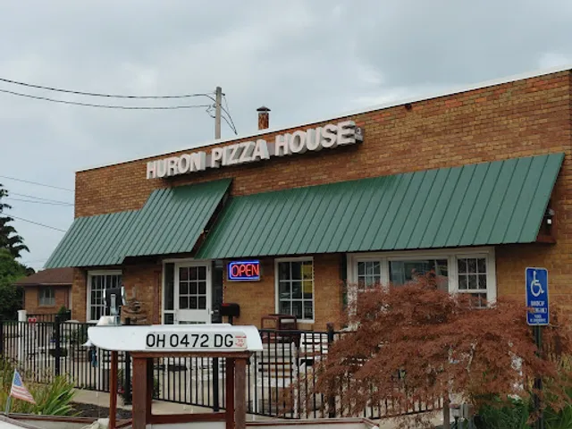 Huron Pizza House - Huron, OH