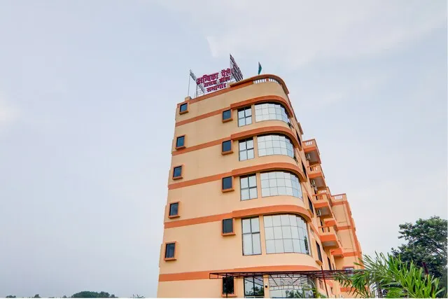 OYO Hotel Ambika Palace