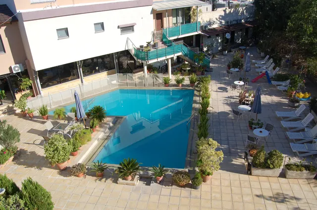 Nicos & Olympia Apartments