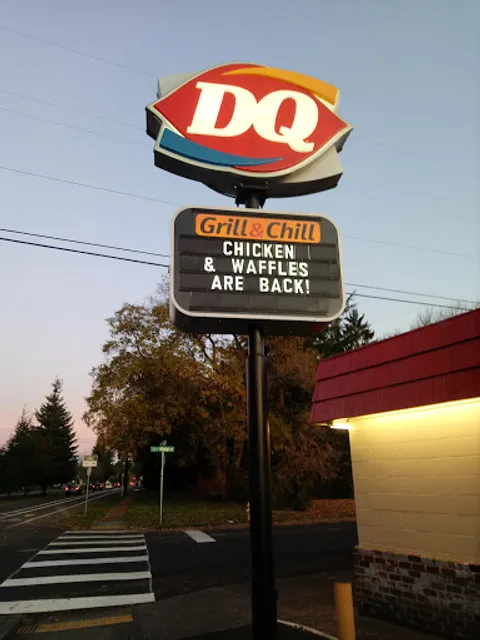 Dairy Queen Grill & Chill