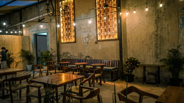 Black Mamba Pizzas & Cocktails