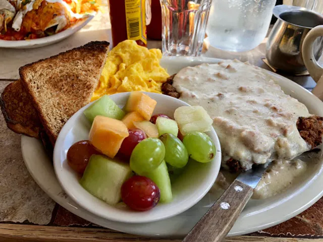 Carver's Breakfast & Burgers