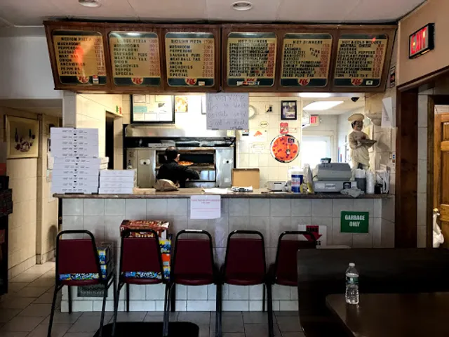 Michael's Pizzeria Restaurant