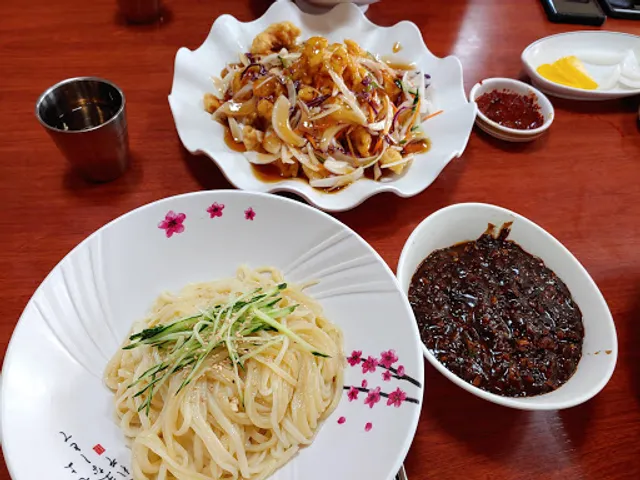 공화춘수타짜장 김천점