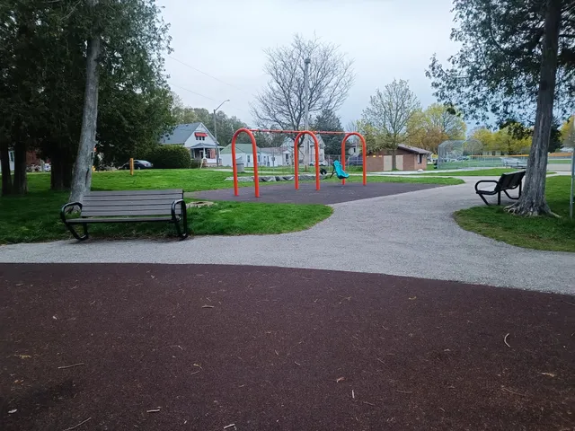 Victoria Park (Hespeler) - Spray Pad