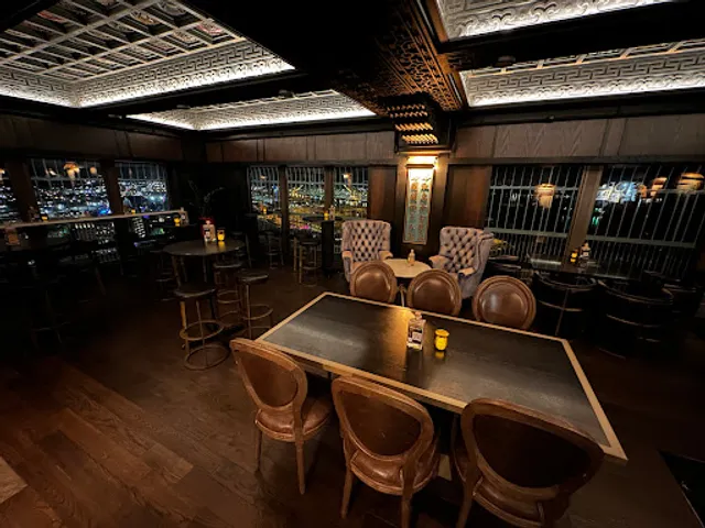 Smith Tower Observatory & Bar