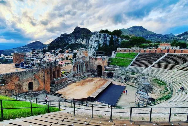 B & B Joan's Heritage