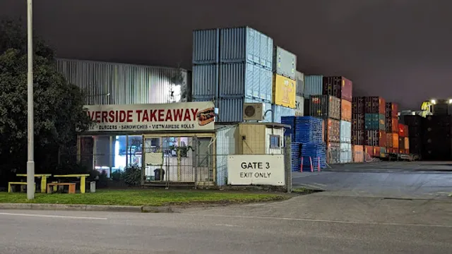 Mia Riverside Takeaway