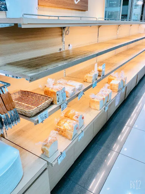 クレセント 大野辻店