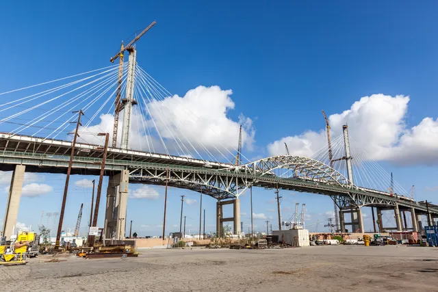 Long Beach International Gateway