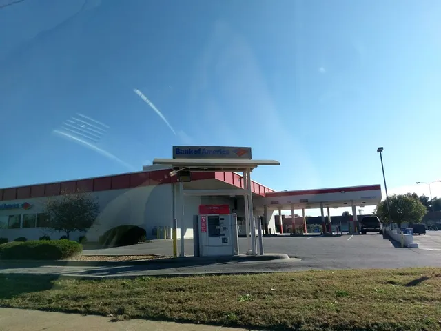 Bank of America (with Drive-thru ATM)