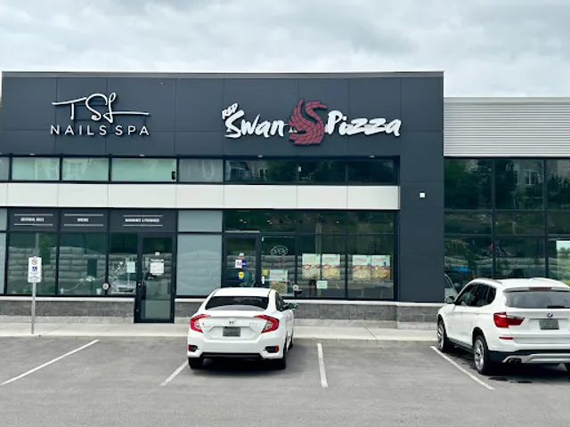 Red Swan Pizza - Ottawa Kanata North