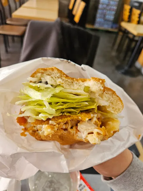 맘스터치 김천평화점