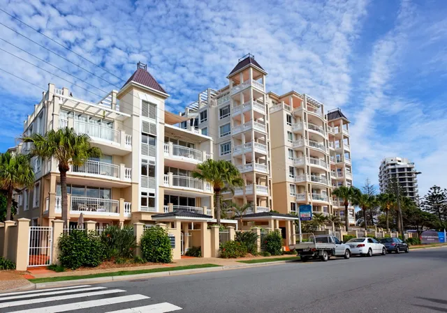 La Grande Apartments