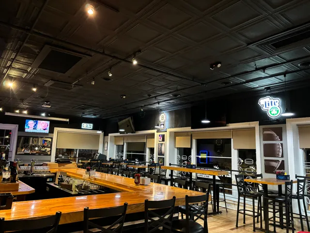 Endzone Bar &Grill